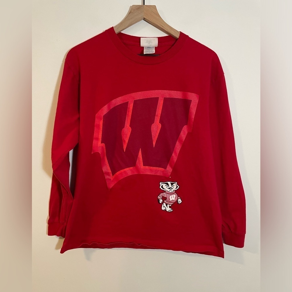 ADIDAS Wisconsin Badgers Red Long Sleeve Tshirt Bucky Size Large